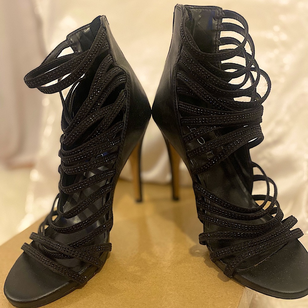 Black, sparkly Aldo heels (genuine leather sole)